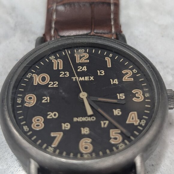 Men's Timex Indiglo Watch - Picture 1 of 5
